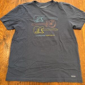 Life is Good guitar diversified portfolio tee L